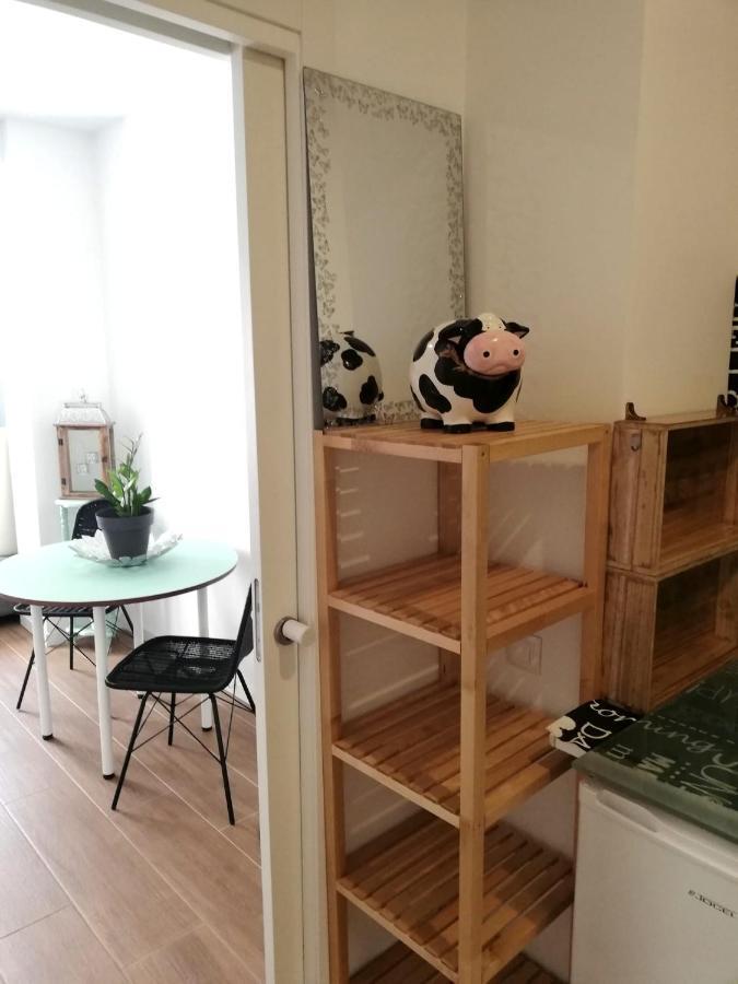 Mini apartamento céntrico con zonas compartidas Hotel Valenza Esterno foto